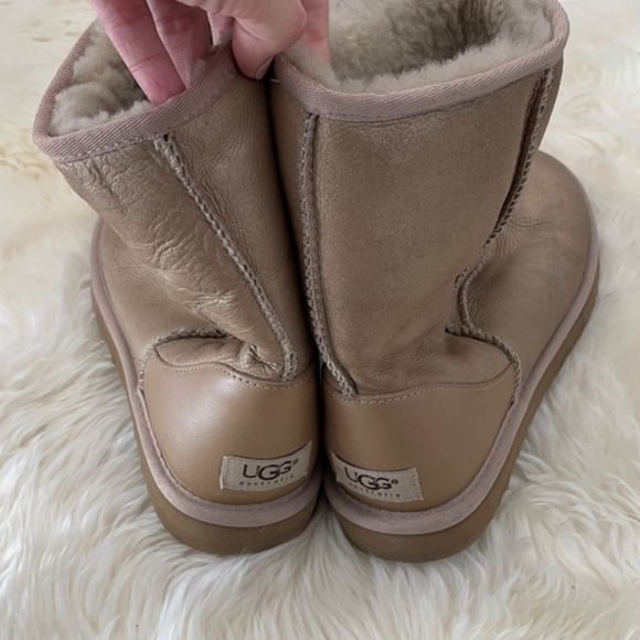 Ugg boots - Picture 4 of 6